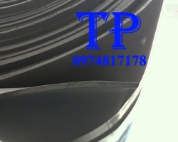 Cuộn cao su xốp màu đen dày 1mm