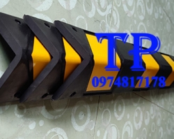 Thanh v cao su ốp cột